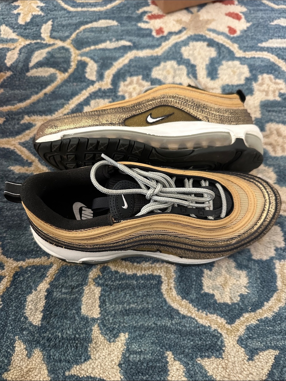 Nike Air Max 97 in Metallic Gold and Black - Size 8 W